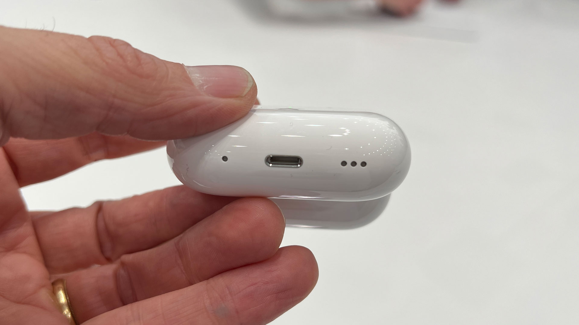 Apple AirPods Pro 2 case bottom