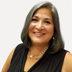 Elizabeth LuLu Miranda