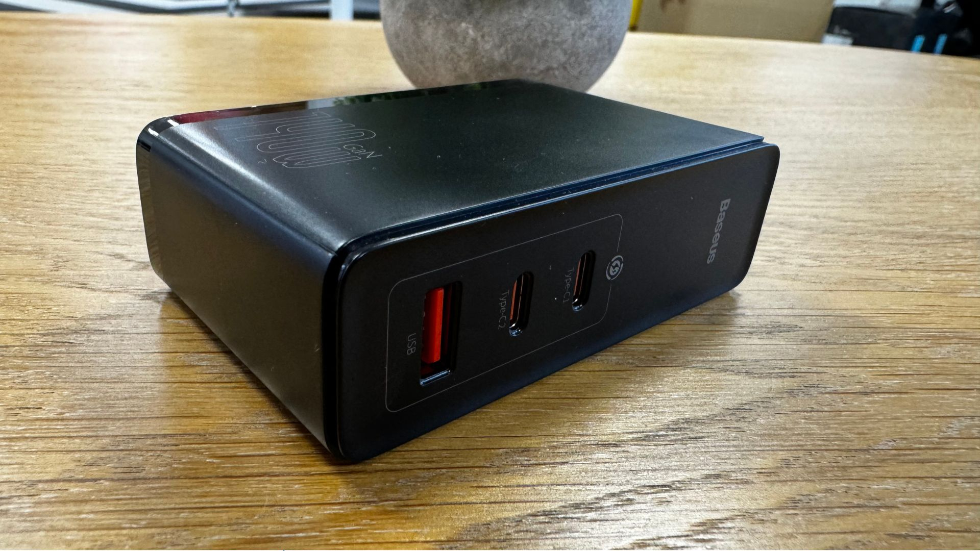 Baseus 140W GaN Fast Charger