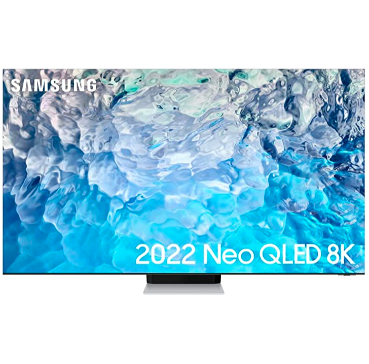 Samsung QN900B auf weißem Hintergrund