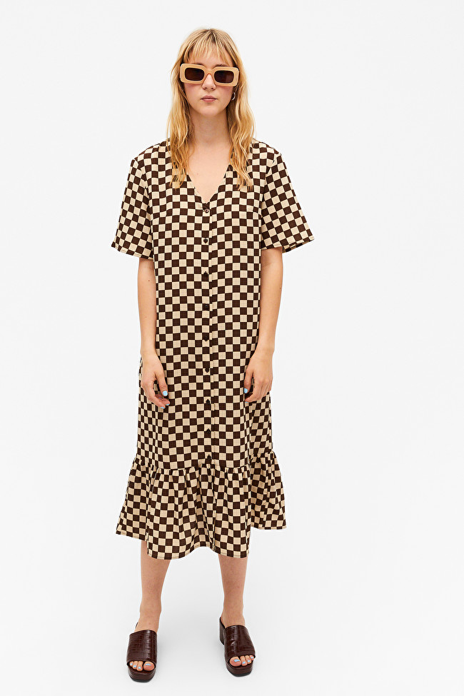 Monki + Short Sleeve Midi Dress