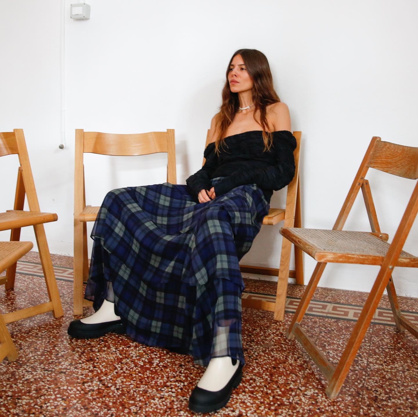 outfit-ideas-around-the-world-303032-1665797625521-main
